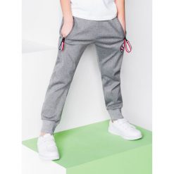 Spodnie chłopięce: SPODNIE DZIECIĘCE DRESOWE KP006 – SZARE