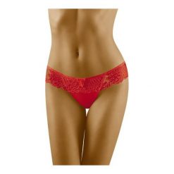 Shorto-stringi Karioka Czerwone. Czerwone stringi damskie Wol-Bar, s, z aplikacjami, z koronki. Za 45,90 zł.