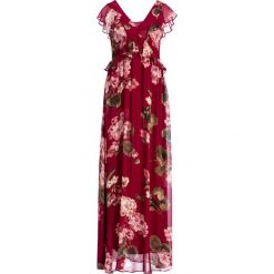 Sukienka letnia TwinSet 192TP2723. Czerwone sukienki damskie Twinset, na lato, bez wzorów, z wiskozy, bez kołnierzyka, bez rękawów. W wyprzedaży za 639,00 zł.