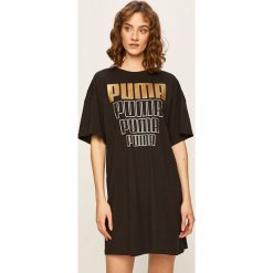 Puma - Sukienka. Czarne sukienki damskie Puma, na co dzień, s, z nadrukiem, z elastanu, casualowe, z okrągłym kołnierzem, z krótkim rękawem, krótkie, mini, proste. W wyprzedaży za 149,90 zł.