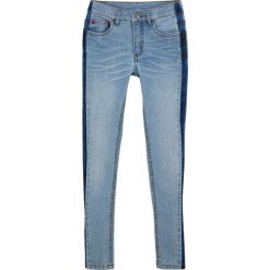 Dżinsy dziewczęce SKINNY bonprix niebieski "bleached”. Niebieskie spodnie dziewczęce bonprix, w paski, z elastanu. Za 79,99 zł.