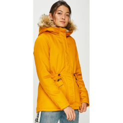Only - Parka. Pomarańczowe parki damskie ONLY, l, z bawełny. W wyprzedaży za 199,90 zł.
