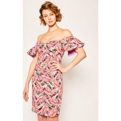 Sukienka letnia Guess Clara W0GK0T WCUV0. Sukienki damskie Guess, na lato, l, z aplikacjami, z elastanu, bez kołnierzyka, bez rękawów. Za 559,00 zł.