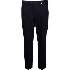 S.Oliver Spodnie 14.802.76.4271.5959 Navy (rozmiar 36). Niebieskie jeansy damskie S.Oliver, s, z jeansu. W wyprzedaży za 153,00 zł.