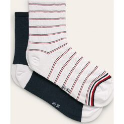 Tommy Hilfiger - Skarpetki (2-pack). Białe skarpetki damskie TOMMY HILFIGER, bez wzorów, z elastanu. Za 49,90 zł.