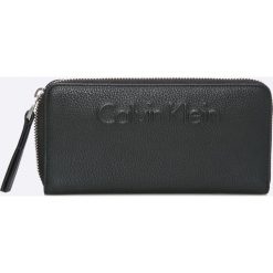 Portfele damskie: Calvin Klein Jeans - Portfel