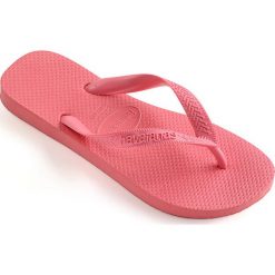 Havaianas - Japonki. Różowe klapki damskie Havaianas, bez wzorów, z materiału, bez obcasa, na obcasie. W wyprzedaży za 49,90 zł.