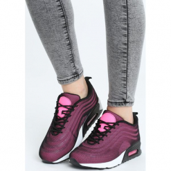 Różowe Buty Sportowe Citified. Czerwone buty sportowe damskie marki KALENJI, z gumy. Za 99,99 zł.