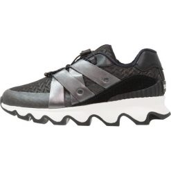 Trampki damskie slip on: Sorel KINETIC SPEED Tenisówki i Trampki black