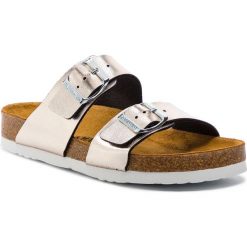Klapki DR. BRINKMANN - 701394 Gold 82. Żółte klapki damskie marki Dr. Brinkmann, z aplikacjami, ze skóry ekologicznej, bez obcasa. Za 119,00 zł.