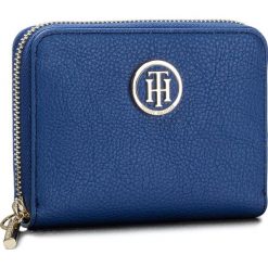 Portfele damskie: Duży Portfel Damski TOMMY HILFIGER – Th Core Compact Za Wallet AW0AW05190 484