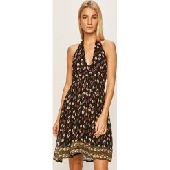 Pepe Jeans - Sukienka Kimy. Sukienki damskie Pepe Jeans, s, bez wzorów, z wiskozy, bez kołnierzyka, bez rękawów, mini, rozkloszowane. Za 319,90 zł.