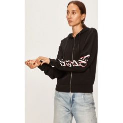 Guess Jeans - Bluza. Czarne bluzy damskie Guess Jeans, s, z nadrukiem, z elastanu, bez rękawów, z kapturem. W wyprzedaży za 279,90 zł.