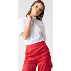 T-shirty damskie: NA-KD Basic T-shirt Basic z rękawami trzy- czwarte – White