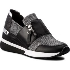 Sneakersy MICHAEL MICHAEL KORS - Chelsie Trainer 43T8CHFS1D Blk/Silver. Czarne sneakersy damskie marki MICHAEL Michael Kors, z gumy, przed kolano, na wysokim obcasie. Za 759,00 zł.