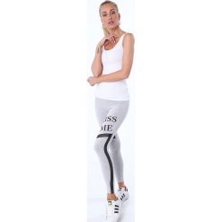 Legginsy z ozdobną tasiemką jasnoszare 8036. Szare legginsy Fasardi, m. Za 31,20 zł.