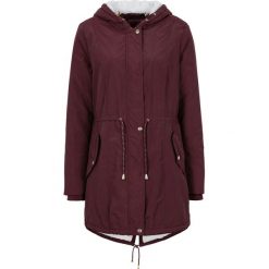 Kurtka parka na podszewce z polaru bonprix czerwony klonowy. Czerwone kurtki damskie bonprix, bez wzorów, z polaru, bez kaptura. Za 219,99 zł.