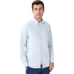 Tommy Hilfiger Oxford Koszula Niebieski. Niebieskie koszule męskie TOMMY HILFIGER, m, bez wzorów, z bawełny, bez kołnierzyka, z długim rękawem. Za 462,95 zł.