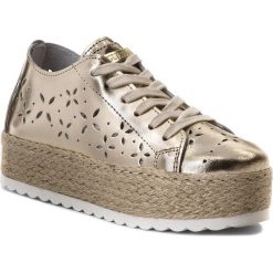 Espadryle GUESS - Marley FLRLY2 LEA12 PLATI. Żółte espadryle damskie Guess, z aplikacjami, ze skóry, bez obcasa, na koturnie. W wyprzedaży za 289,00 zł.