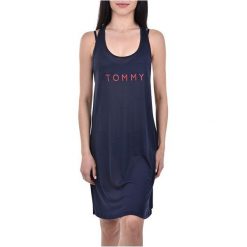 Tommy Hilfiger Tommy Short Tank Dress Tee Navy Blaze r UW0UW01730 -416 (rozmiar S). Niebieskie spódniczki damskie TOMMY HILFIGER, s, bez wzorów. W wyprzedaży za 174,00 zł.