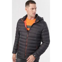 Czarna Kurtka Ryreth. Czarne kurtki męskie Born2be, xl, bez wzorów. Za 179,99 zł.