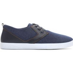 Granatowe Trampki Atomic. Szare trampki męskie Born2be, bez wzorów, z denimu, na sznurówki. Za 59,99 zł.