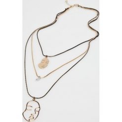 Medicine - Naszyjnik Secret Garden. Brązowe naszyjniki damskie marki MEDICINE, l, z bawełny, z okrągłym kołnierzem. Za 29,90 zł.
