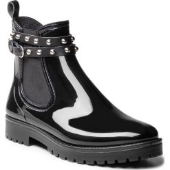 Kalosze RED VALENTINO - QQ2S0B39 Nero 0NO. Czarne kalosze damskie Red Valentino, ze skóry ekologicznej, bez obcasa, bez zapięcia. W wyprzedaży za 519,00 zł.