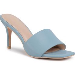 Klapki DEEZEE - KL-3349-W7 Blue. Niebieskie klapki damskie DeeZee, bez wzorów, ze skóry ekologicznej, bez obcasa, na obcasie. Za 89,99 zł.