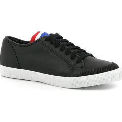 LE COQ SPORTIF NATIONALE PREMIUM > 1910013. Trampki męskie le coq sportif, bez wzorów, ze skóry, klasyczne, bez zapięcia. Za 379,99 zł.