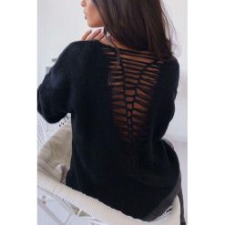 Sweter damski MALVINA BLACK. Czarne kardigany damskie Sweter damski MALVINA BLACK, uniwersalny, bez wzorów. W wyprzedaży za 69,00 zł.