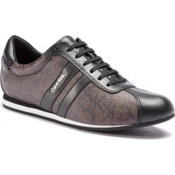 Sneakersy CALVIN KLEIN - Gayla N12017 Chocolate. Pomarańczowe półbuty damskie Calvin Klein, na co dzień, bez wzorów, ze skóry ekologicznej, bez obcasa, na płaskiej podeszwie, bez zapięcia. W wyprzedaży za 359,00 zł.
