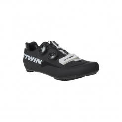 Buty na rower szosowy 700 AEROFIT. Czarne buty skate męskie B'TWIN, z poliamidu, na klamry, rowerowe. W wyprzedaży za 399,99 zł.