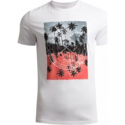 T-shirt męski TSM617 - biały - Outhorn. Białe koszulki męskie Outhorn, m. W wyprzedaży za 29,99 zł.