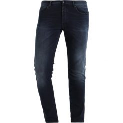 DRYKORN JAZ Jeansy Slim fit blue. Niebieskie jeansy męskie DRYKORN. Za 589,00 zł.