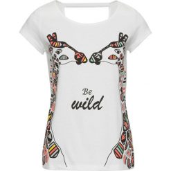 T-shirt z nadrukiem bonprix biały. Białe koszulki damskie bonprix, z nadrukiem, z dekoltem w serek, bez rękawów. Za 34,99 zł.