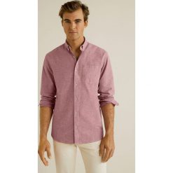 Mango Man - Koszula Oxford. Żółte koszule męskie Mango Man, xs, bez wzorów, z bawełny, button down, z długim rękawem. W wyprzedaży za 59,90 zł.