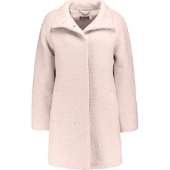 Płaszcze damskie: Mint Velvet TEXTURED BUTTON Krótki płaszcz pale apricot