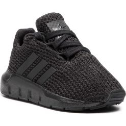 Buty adidas - Swift Run I F34321 Cblack/Cblack/Cblack. Czarne półbuty dziewczęce Adidas, na sznurówki. Za 199,00 zł.