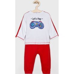 Blukids - Dres dziecięcy 74-98 cm. Białe spodnie chłopięce Blukids, bez wzorów, z bawełny, długie. W wyprzedaży za 37,90 zł.