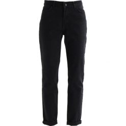 Boyfriendy damskie: TWINTIP Jeansy Straight Leg black