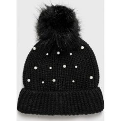 Vero Moda - Czapka. Czarne czapki zimowe damskie Vero Moda, na zimę, z dzianiny. W wyprzedaży za 49,90 zł.
