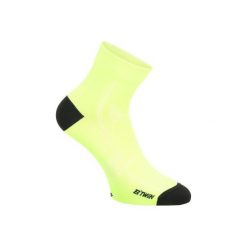 Skarpetki na rower ROADR 500. Żółte skarpetki męskie marki B'TWIN, z elastanu. Za 19,99 zł.