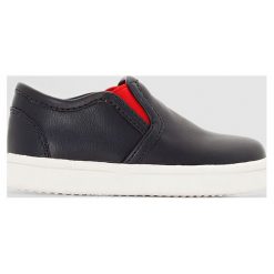 Trampki slip-on. Szare buty dziewczęce sportowe La Redoute Collections, w kolorowe wzory, z materiału. Za 55,44 zł.