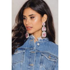 Kolczyki damskie: NA-KD Accessories Potrójne, duże kolczyki wysadzane kryształami – Pink,Multicolor,Silver