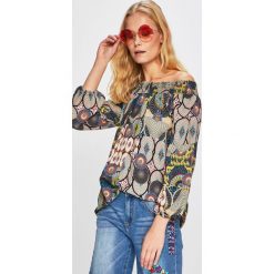 Desigual - Bluzka. Szare bluzki damskie Desigual, na co dzień, s, bez wzorów, z wiskozy, casualowe, bez kołnierzyka, bez rękawów. Za 299,90 zł.