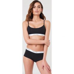 Calvin Klein Bokserki One Cotton - Black. Czarne bokserki damskie Calvin Klein, w paski. Za 113,00 zł.