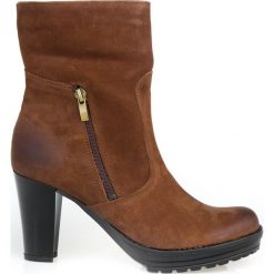 Botki - skóra naturalna - model 495 - kolor brązowy przecierka. Pomarańczowe botki damskie Zapato, ze skóry, bez obcasa, bez zapięcia. Za 399,00 zł.