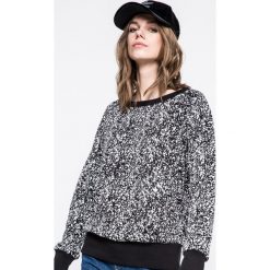 Reebok - Bluza. Czarne bluzy damskie marki Reebok, s, z bawełny, bez kaptura. W wyprzedaży za 99,90 zł.