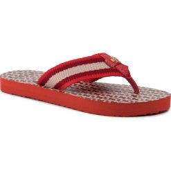Japonki TORY BURCH - Gemini Link Thin Flip Flop 61715 Liberty Red/Liberty Red Gemini Link 622. Czerwone klapki damskie z materiału. Za 339,00 zł.